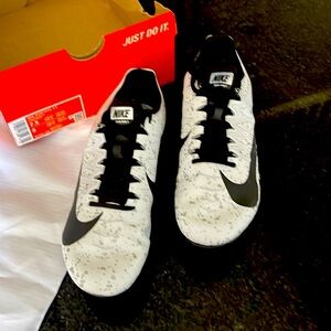 Nike Zoom Rival Size 9 Woman’s Track Shoes(NWOT)